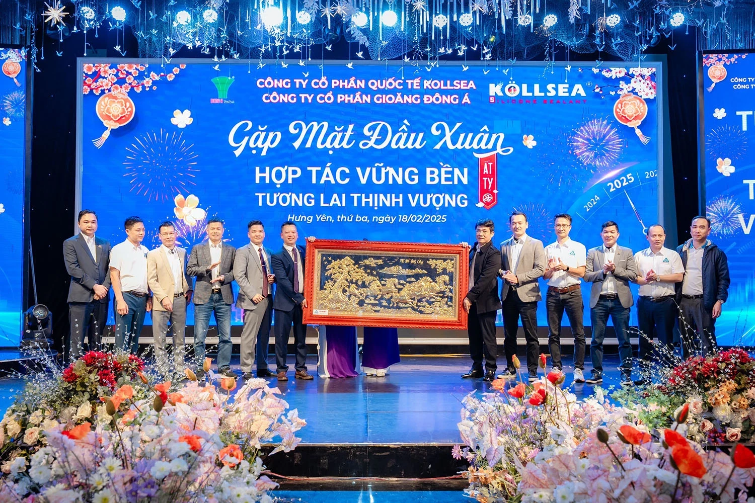 GAP-MAT-DAU-XUAN-HOP-TAC-VUNG-BEN-TUONG-LAI-THINH-VUONG-20